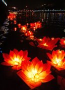 七月人鬼仙缘不断 “鬼月”难为“情人节”